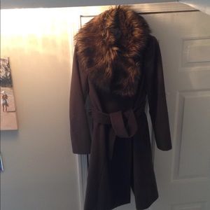 Jennifer Lopez wool coat w/ detachable fur collar